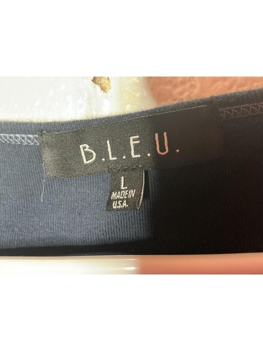 < Y2K B.L.E.U. Patterned Top With Rhinestone Embellishments > - Picture 2 of 4